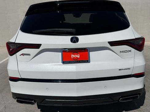 Used 2023 Acura MDX A-Spec image 4