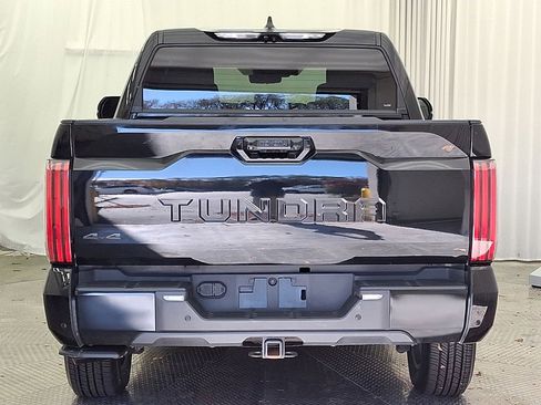 Used 2024 Toyota Tundra Platinum image 23