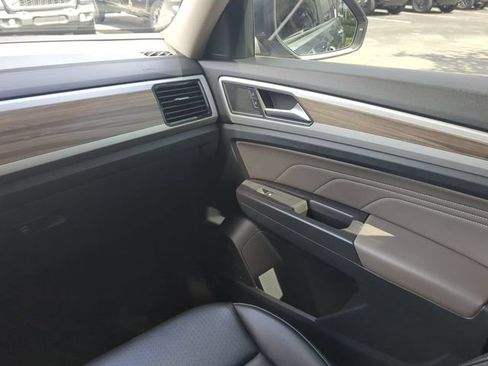 Used 2022 Volkswagen Atlas SEL AWD/4WD image 21