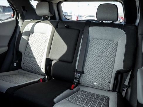 New 2024 Chevrolet Equinox LS w/ LS Convenience Package image 25