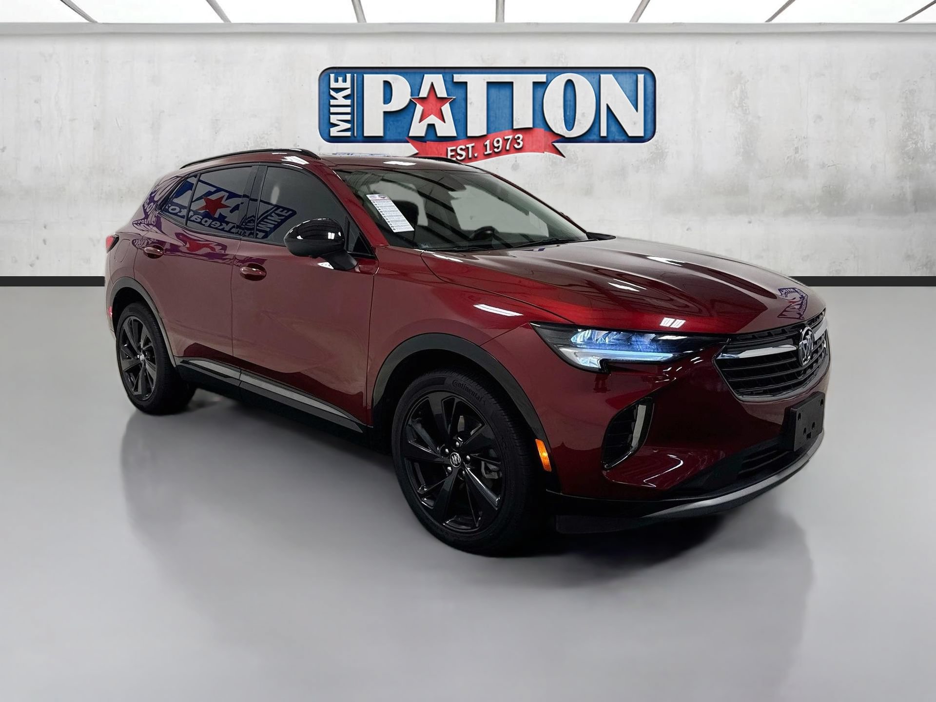 Used 2023 Buick Envision Essence w/ Technology Package I AWD/4WD image 1