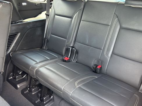 Certified 2024 GMC Yukon SLT image 17
