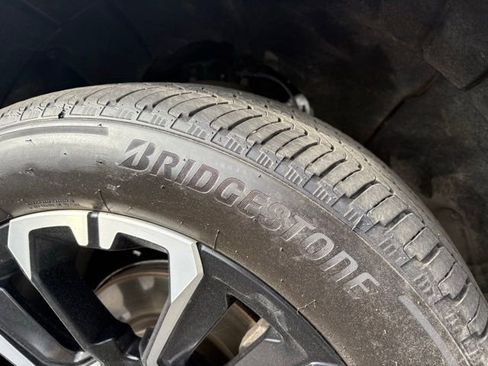 Certified 2023 Chevrolet Tahoe High Country w/ Advanced Technology Package image 14