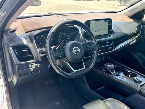 Used 2023 Nissan Rogue SL w/ SL Premium Package AWD/4WD image 17