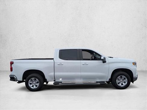Used 2024 Chevrolet Silverado 1500 LT RWD image 4