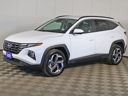 Certified 2024 Hyundai Tucson SEL AWD/4WD image 8