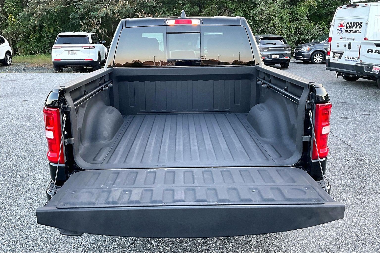 Used 2025 RAM 1500 Big Horn AWD/4WD image 30