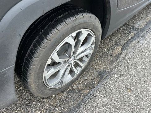 Certified 2020 GMC Terrain SLT w/ Preferred Package FWD image 19