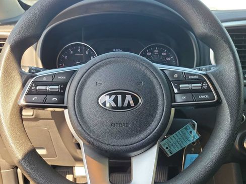 Used 2022 Kia Sportage LX FWD image 24