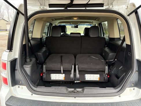 Used 2019 Ford Flex Limited FWD image 13