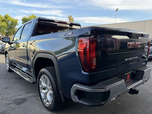 Used 2021 GMC Sierra 1500 SLT w/ SLT Premium Package AWD/4WD image 12