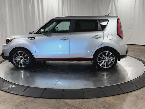 Used 2018 Kia Soul ! image 7