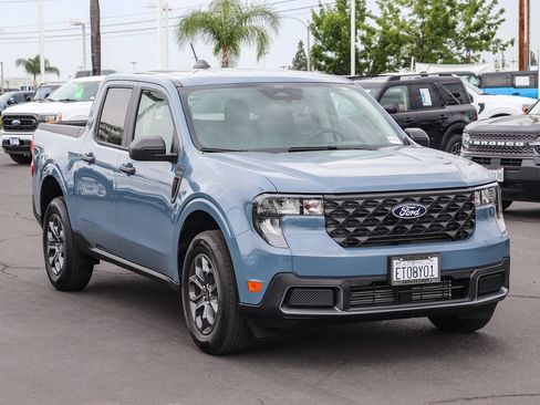 Used 2026 Ford Maverick XLT AWD/4WD image 3