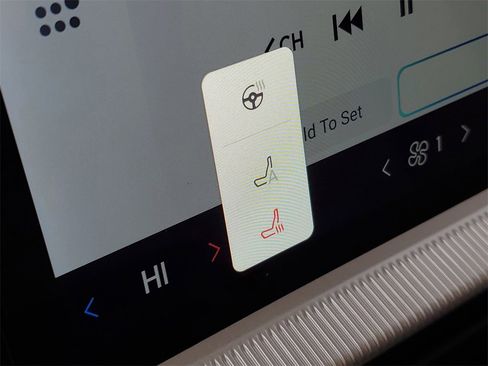 New 2026 Ford Explorer Active w/ Active Comfort Package image 19