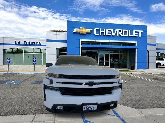 Used 2020 Chevrolet Silverado 1500 RST AWD/4WD image 3