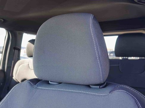 New 2025 Jeep Grand Cherokee Laredo X image 24