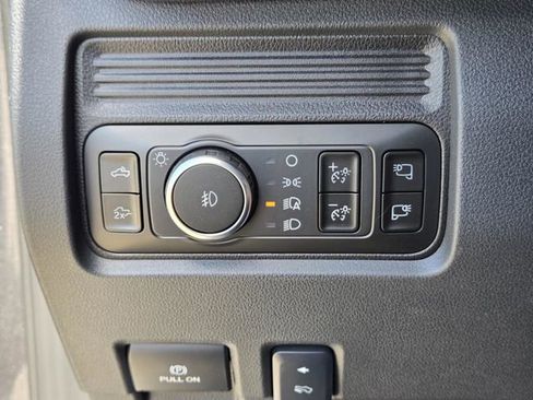 New 2026 Ford F250 Lariat w/ FX4 Off-Road Package image 23