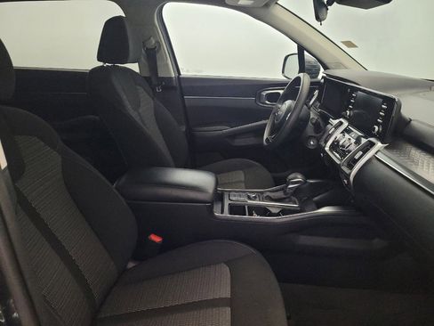 Used 2023 Kia Sorento LX AWD/4WD image 21