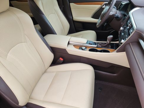 Used 2018 Lexus RX 450h AWD image 16