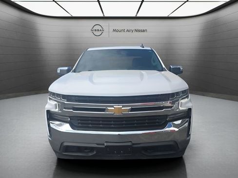 Used 2022 Chevrolet Silverado 1500 LT w/ Z71 Off-Road Package image 1