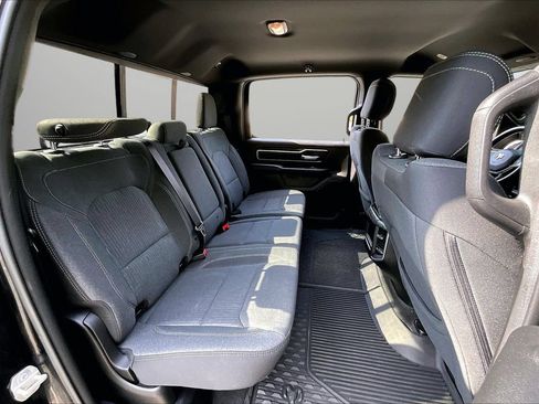 Used 2020 RAM 1500 Big Horn AWD/4WD image 23