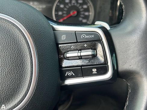 Used 2023 Kia Sorento EX FWD image 24