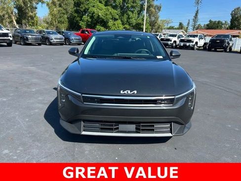 Used 2025 Kia K4 EX FWD image 2
