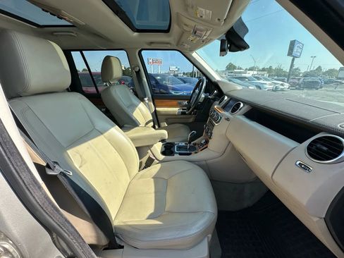 Used 2011 Land Rover LR4 HSE LUX image 13