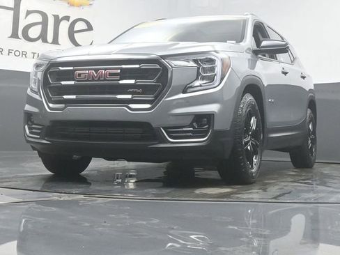Used 2023 GMC Terrain AT4 w/ Tech Package image 4