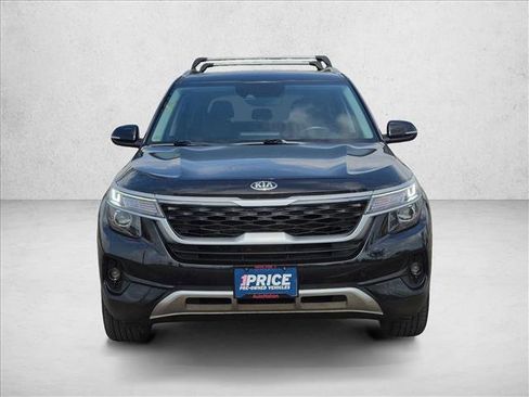 Used 2021 Kia Seltos S FWD image 2