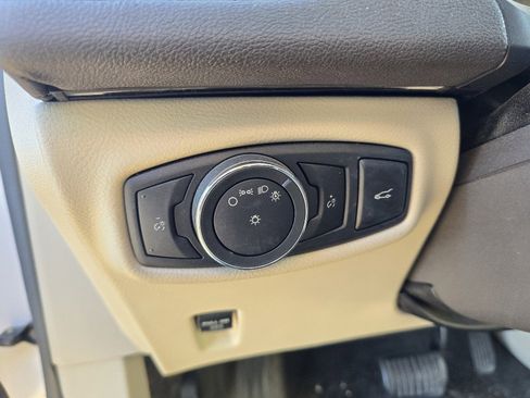 Used 2016 Lincoln MKZ w/ Equipment Group 300A Reserve image 15