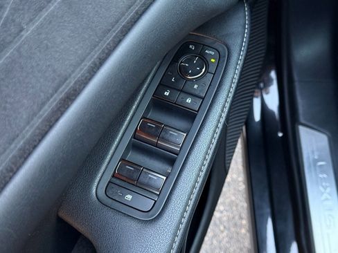 Certified 2023 Lexus RX 350 FWD w/ Accessory Package (Z1) image 29