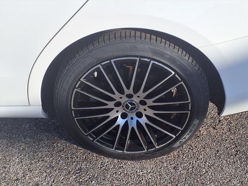 Used 2023 Mercedes-Benz C 300 4MATIC Sedan image 25