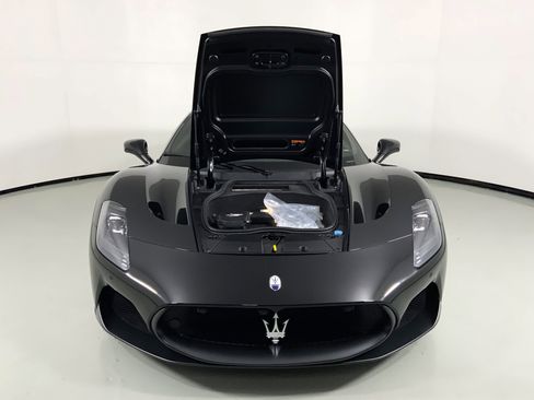 Used 2024 Maserati MC20 Cielo image 8