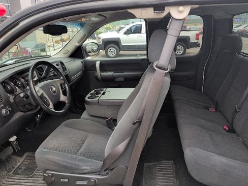 Used 2008 Chevrolet Silverado 1500 LT w/ Power Pack Plus RWD image 9