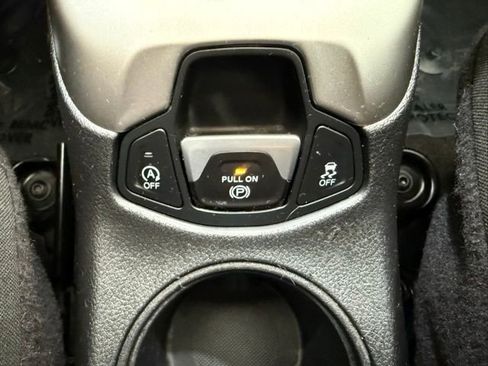 Used 2021 Jeep Compass Sport image 36