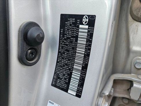 Used 2024 Toyota Corolla LE image 15