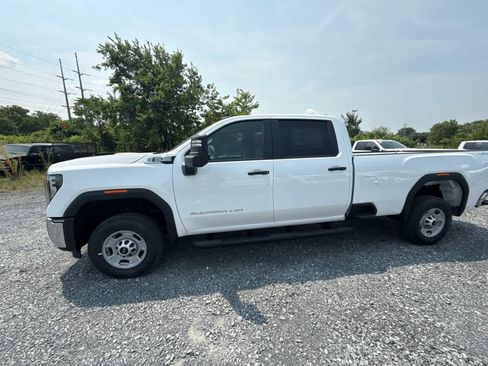 New 2026 GMC Sierra 2500 Pro w/ Convenience Package AWD/4WD image 5
