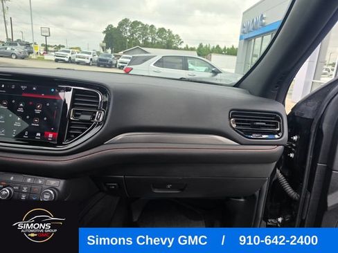 Used 2024 Dodge Durango GT AWD/4WD image 54