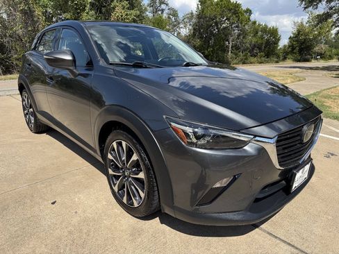 Used 2019 MAZDA CX-3 Touring w/ Touring I-ACTIVSENSE Package FWD image 2