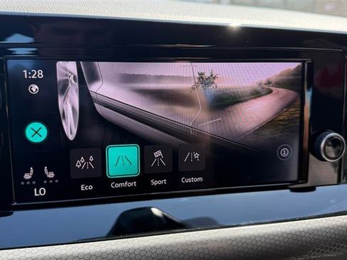 Used 2024 Volkswagen GTI S image 37