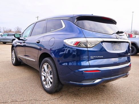 Certified 2023 Buick Enclave Avenir image 29