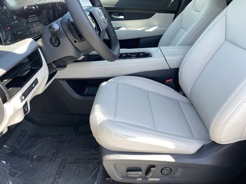 New 2026 Nissan Murano SV AWD/4WD image 29