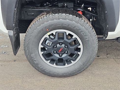 New 2026 Toyota Tacoma TRD Off-Road image 5