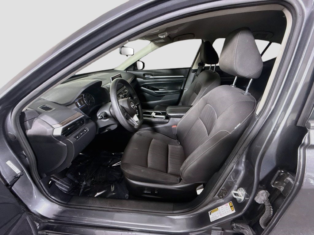 Used 2023 Nissan Altima 2.5 SV FWD image 21