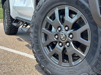 New 2026 Toyota 4Runner SR5