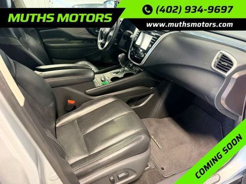 Used 2015 Nissan Murano SL w/ SL Technology Package image 12