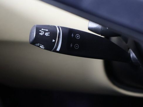 Used 2017 Tesla Model X 75D image 41