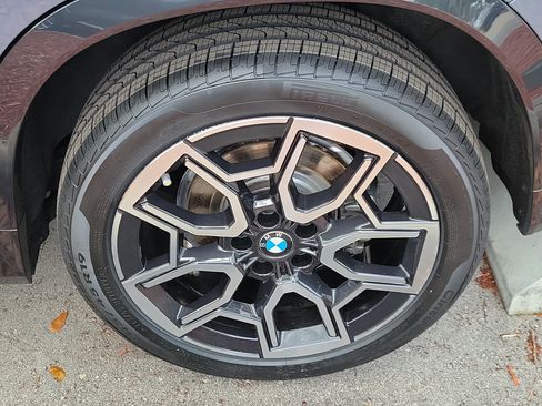 Used 2024 BMW X1 xDrive28i AWD/4WD image 5