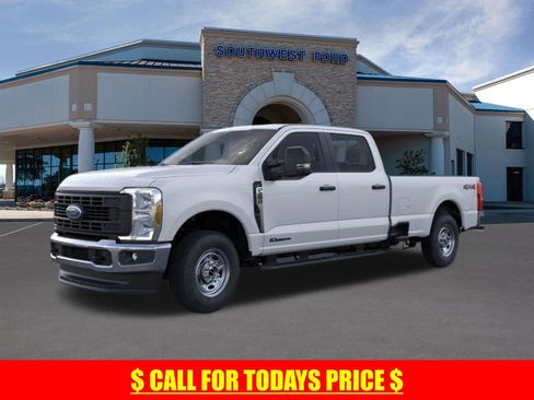 Used 2025 Ford F250 XL image 1